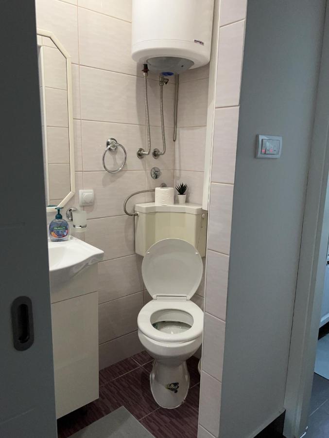 Apartman Lena Belgrade Exterior photo